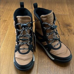SOREL Whitney II Brown and Black Winter Boots